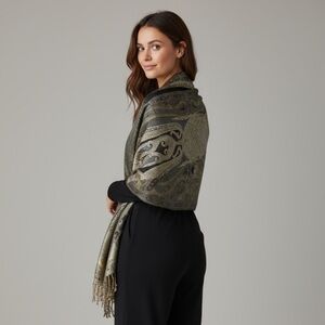 Vince Camuto Blanket Scarf Wrap